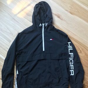 Men’s Tommy Hilfiger Jacket Black Anorak Medium